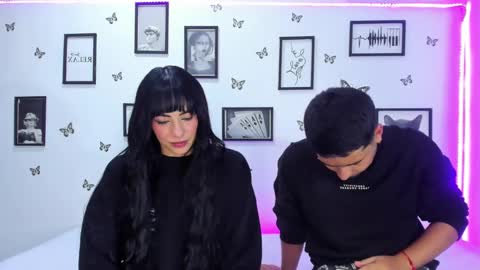 Snapshot of tainy_n_harley chatting on February 1, 4:35 am Liam and Juli online show from February 1, 4:35 am