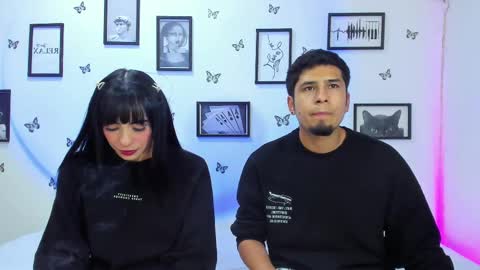 Snapshot of tainy_n_harley chatting on March 1, 6:35 am Liam and Juli online show from March 1, 6:35 am