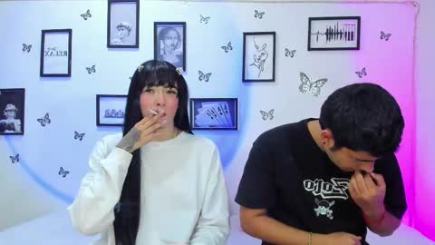 Snapshot of tainy_n_harley chatting on March 8, 4:34 am Liam and Juli online show from March 8, 4:34 am