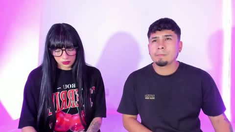 Snapshot of tainy_n_harley chatting on November 13, 6:01 am Liam and Juli online show from November 13, 6:01 am