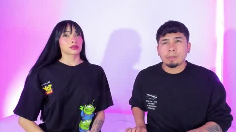 Snapshot of tainy_n_harley chatting on November 22, 4:44 am Liam and Juli online show from November 22, 4:44 am