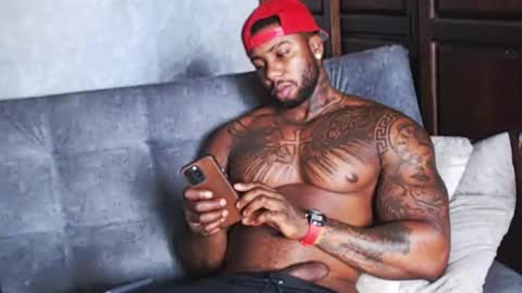 Tairon Tucke online show from January 21, 8:43 pm