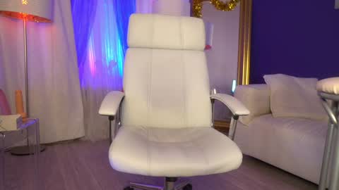 Margo online show from January 14, 12:35 pm