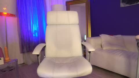 Margo online show from February 14, 11:31 am