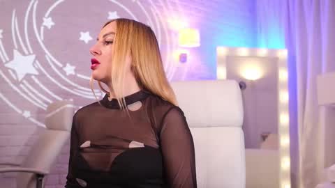 Margo online show from February 15, 2:25 pm