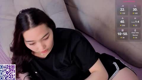 Soo Ying online show from February 8, 8:23 pm