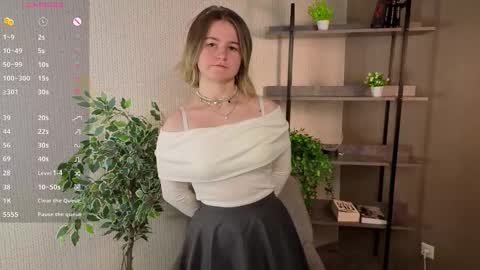 Jessi online show from October 12, 2:32 am