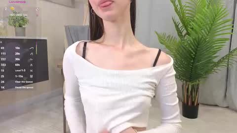 taitechubb online show from January 18, 4:27 am