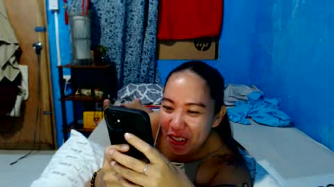 Snapshot of takemetoheavenbaby chatting on June 12, 11:53 am anne online show from June 12, 11:53 am