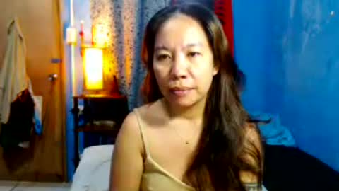 Snapshot of takemetoheavenbaby chatting on June 24, 9:47 pm anne online show from June 24, 9:47 pm