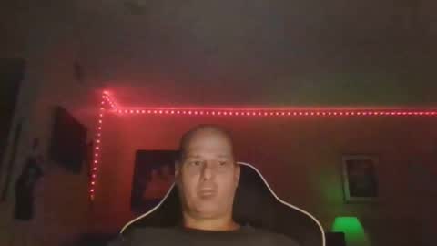 Snapshot of takerlover436295 chatting on December 16, 12:59 am takerlover436295 online show from December 16, 12:59 am