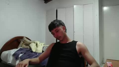 talhi_ online show from December 28, 6:17 am