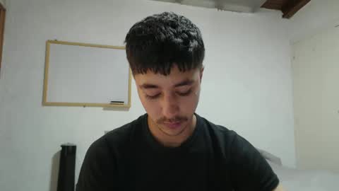 talhi_ online show from January 2, 1:19 pm