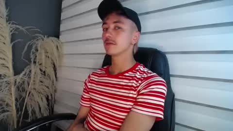 talhi_ online show from January 23, 5:13 am