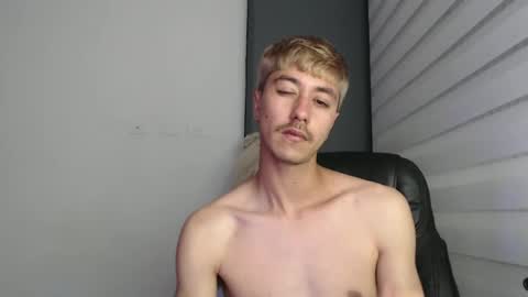 talhi_ online show from January 31, 6:02 am