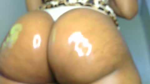 heyim talia online show from February 6, 11:15 pm