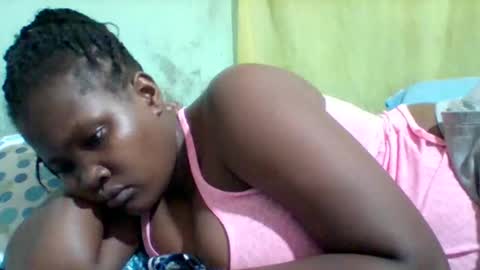 Snapshot of taliah254 chatting on June 3, 5:07 pm taliah254 online show from June 3, 5:07 pm