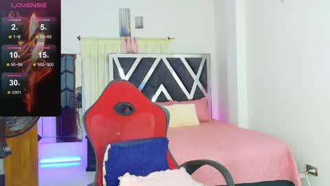 taliana  modelo independiente online show from June 7, 3:43 am