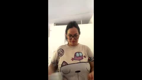 tali  online show from February 4, 4:46 pm