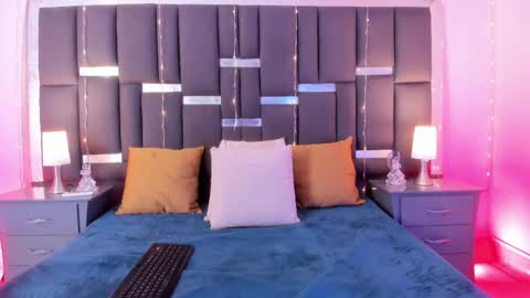 tali  online show from February 7, 5:27 pm