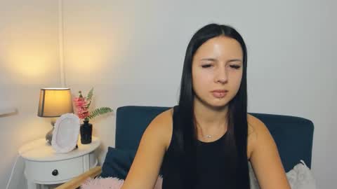 taliasensitive online show from October 8, 12:25 pm