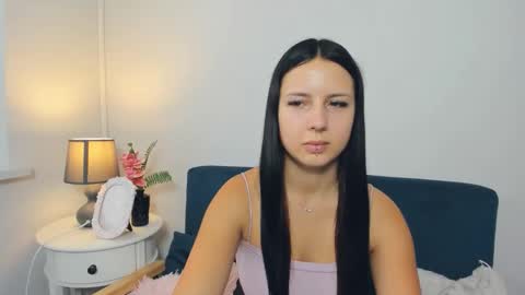 taliasensitive online show from October 9, 10:35 am