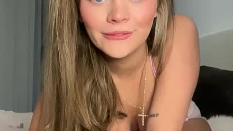 Talia online show from March 17, 6:22 pm