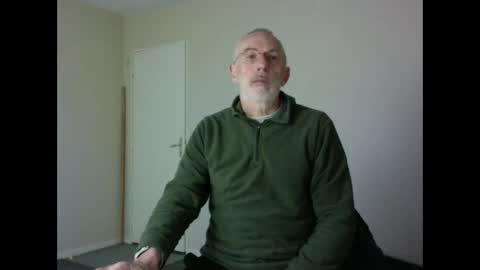 Jack Pierrot online show from December 25, 7:56 pm