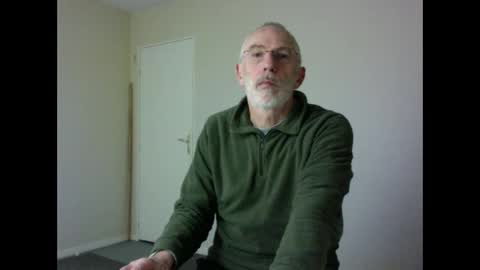 Jack Pierrot online show from December 29, 8:15 pm