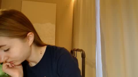  Kira  online show from January 30, 5:52 am