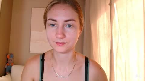  Kira  online show from September 20, 7:31 am