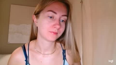  Kira  online show from September 25, 6:50 am