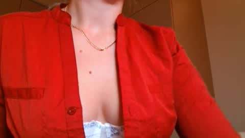  Kira  online show from November 4, 5:50 am