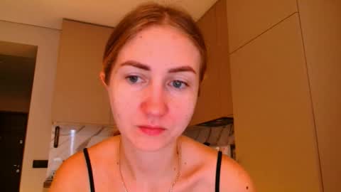  Kira  online show from November 24, 8:14 am