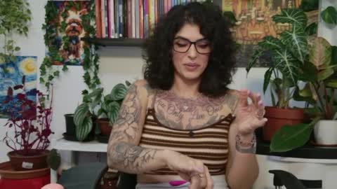 Tali Majid online show from April 20, 10:33 pm