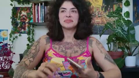 Tali Majid online show from April 21, 10:10 am