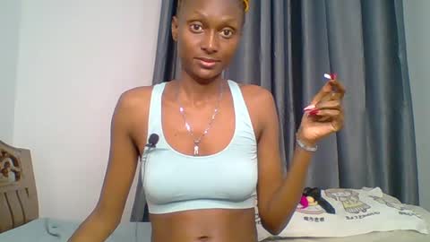talisha smiles online show from June 24, 8:19 pm