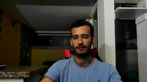 Snapshot of talktome4 chatting on July 3, 12:28 am talktome4 online show from July 3, 12:28 am