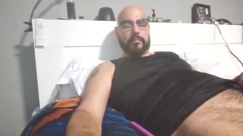 Snapshot of talllatino310 chatting on November 14, 10:18 pm talllatino310 online show from November 14, 10:18 pm