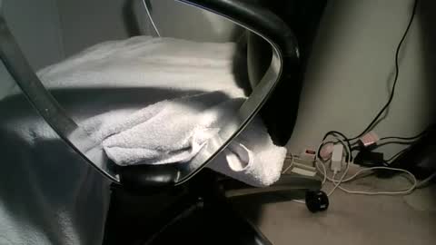 Tallndark656 online show from April 2, 5:38 am