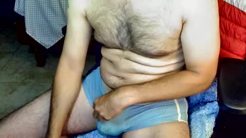 Snapshot of talltannhandsome chatting on September 21, 12:40 pm talltannhandsome online show from September 21, 12:40 pm