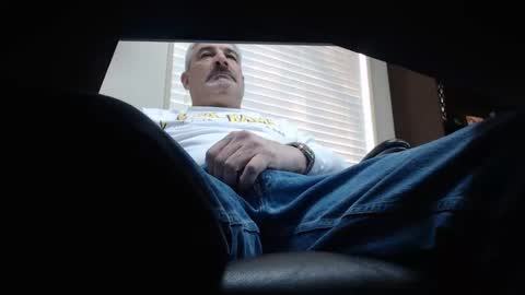 Snapshot of talltexxxan chatting on March 10, 6:56 pm talltexxxan online show from March 10, 6:56 pm