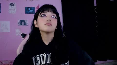 Alejandra Independent model online show from February 18, 10:27 am