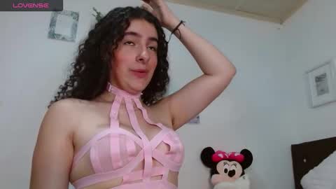 Snapshot of tamara_lemick chatting on November 5, 3:23 pm Tamara Lemick online show from November 5, 3:23 pm