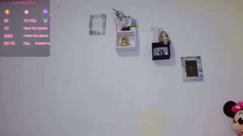 Snapshot of tamara_lemick chatting on December 2, 12:32 pm Tamara Lemick online show from December 2, 12:32 pm