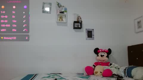 Snapshot of tamara_lemick chatting on December 5, 2:47 pm Tamara Lemick online show from December 5, 2:47 pm