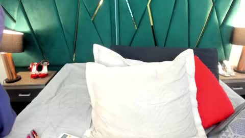 Tamara  online show from March 18, 12:30 pm