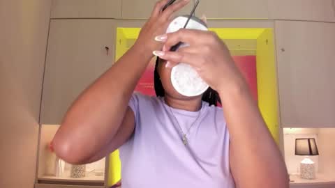 Tami online show from February 27, 7:47 pm