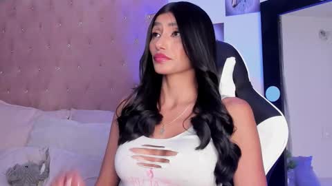 Snapshot of tami_04 chatting on November 29, 2:58 am Im Tami online show from November 29, 2:58 am