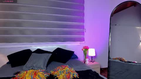 Snapshot of tamia_25 chatting on July 7, 8:13 pm TAMI online show from July 7, 8:13 pm